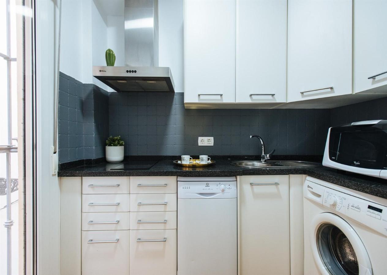 Feijoo Suite Apartment Sevilla Eksteriør bilde