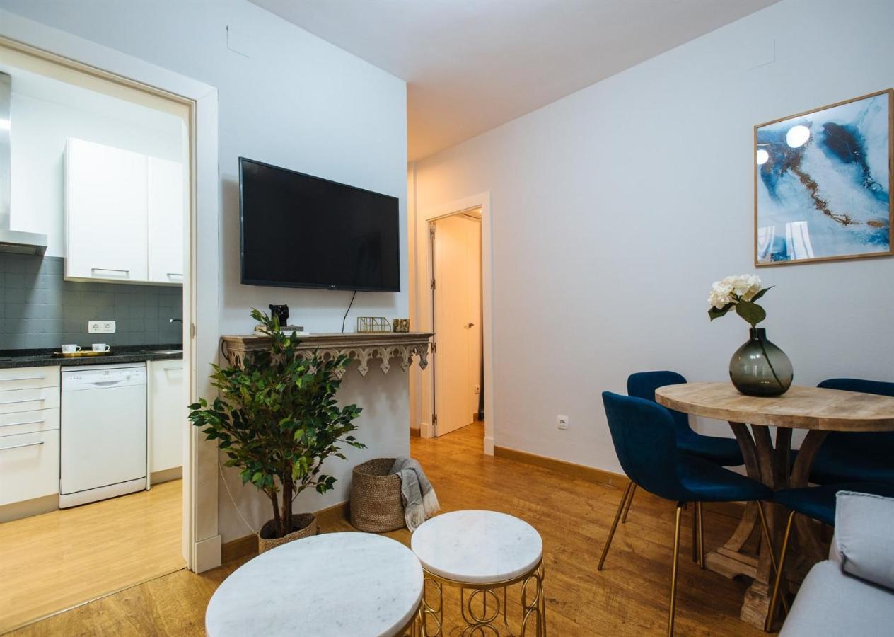 Feijoo Suite Apartment Sevilla Eksteriør bilde