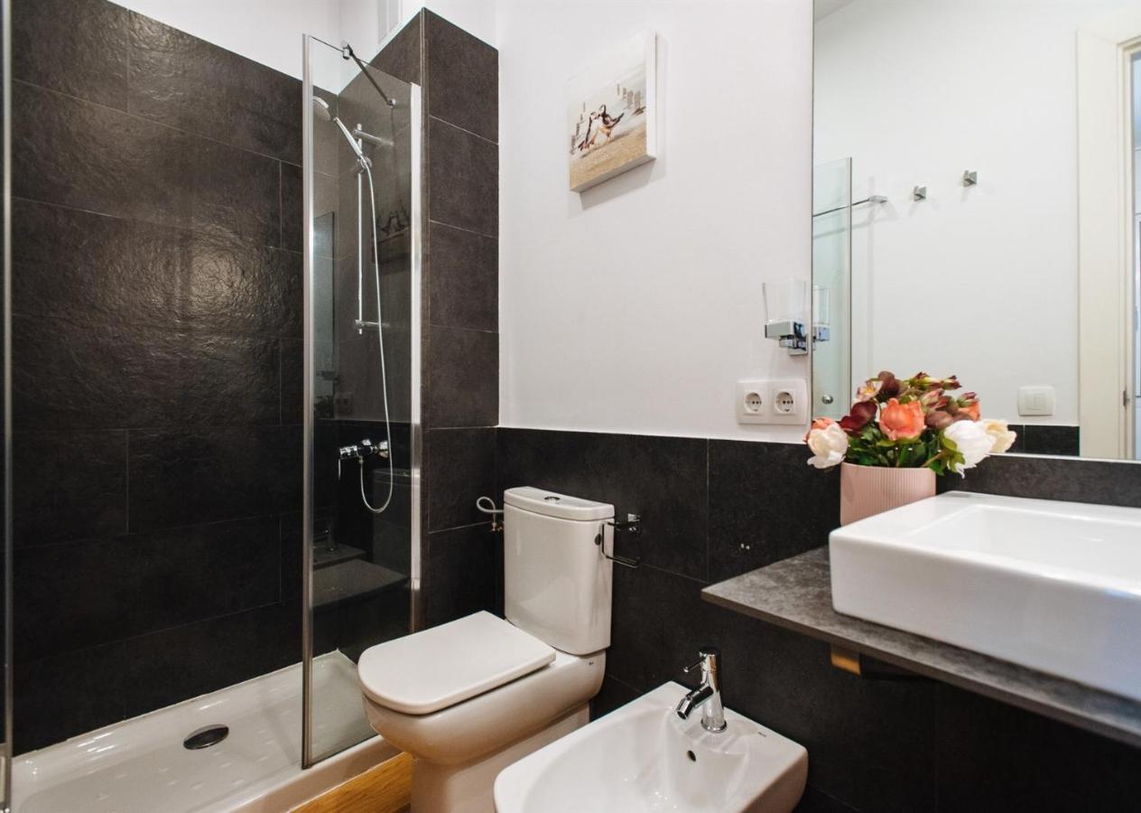 Feijoo Suite Apartment Sevilla Eksteriør bilde