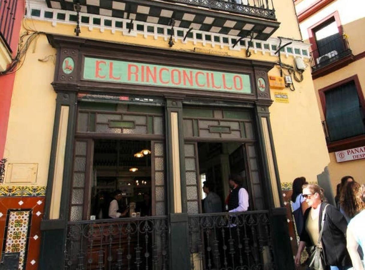 Feijoo Suite Apartment Sevilla Eksteriør bilde