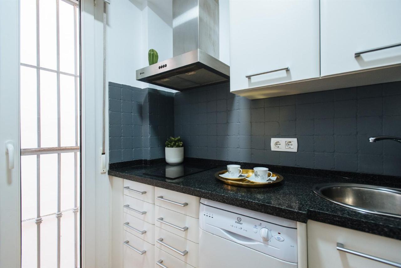 Feijoo Suite Apartment Sevilla Eksteriør bilde
